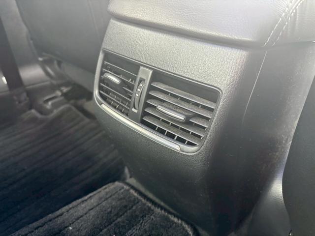 アテンザセダン ２５Ｓ　Ｌパッケージ　ＥＴＣ　ＴＶ＆ナビ　アダプティブクルーズコントロール　キーレスエントリー　スマートキー　パワーシート　バックカメラ　革シート　アルミホイール　ＨＩＤヘッドライト　アイドリングストップ　エアバック（38枚目）