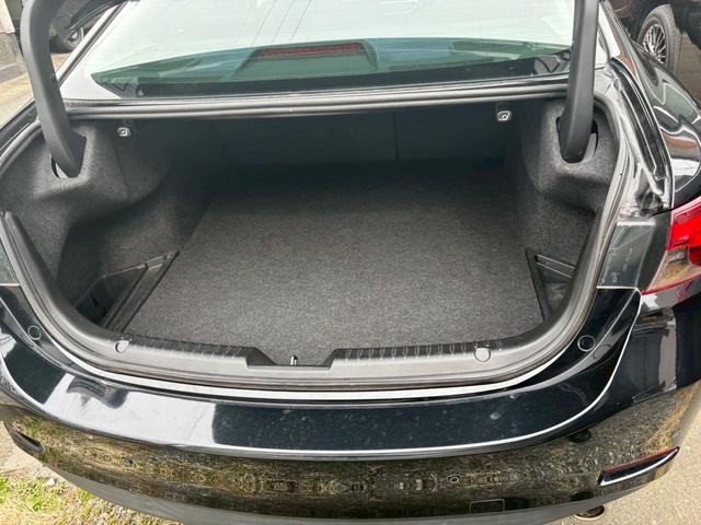 アテンザセダン ２５Ｓ　Ｌパッケージ　ＥＴＣ　ＴＶ＆ナビ　アダプティブクルーズコントロール　キーレスエントリー　スマートキー　パワーシート　バックカメラ　革シート　アルミホイール　ＨＩＤヘッドライト　アイドリングストップ　エアバック（45枚目）