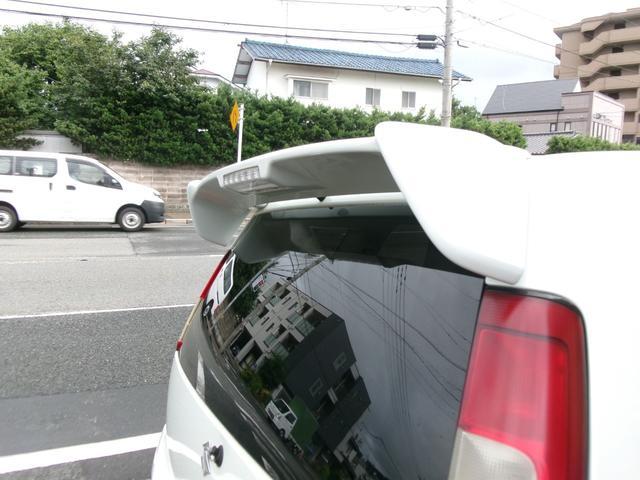 Ｋｅｉワークス ベースグレード　５速ミッション　社外マフラー　アルミホイール　社外ＨＤＤナビ　タイミングチェーン（5枚目）