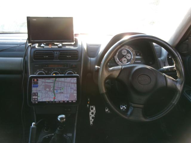 アルテッツァ ＲＳ２００　Ｚエディション　６速ミッション　社外１７インチアルミホイール　社外マフラー　大型リアウィング　社外ナビ　地デジＴＶ　ドライブレコーダー　タイミングベルト交換済み（8枚目）