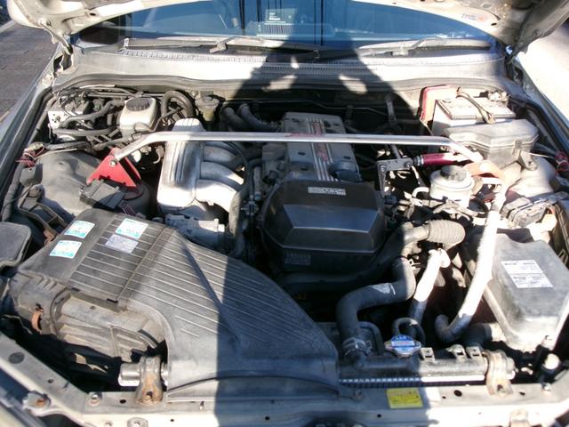 アルテッツァ ＲＳ２００　Ｚエディション　６速ミッション　社外１７インチアルミホイール　社外マフラー　大型リアウィング　社外ナビ　地デジＴＶ　ドライブレコーダー　タイミングベルト交換済み（15枚目）