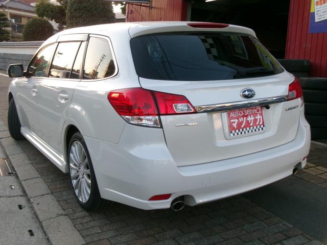 レガシィツーリングワゴン ２．５ＧＴ　Ｓパッケージ　６速ミッション　純正アルミホイール　社外ＨＤＤナビ　フルセグＴＶ　Ｂカメラ　ＨＩＤヘッドライト　スマートキー　プッシュスタート　タイミングベルト交換済み（2枚目）