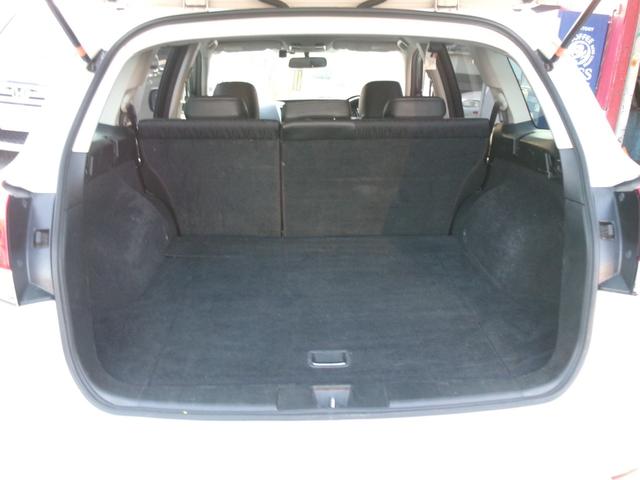 レガシィツーリングワゴン ２．５ＧＴ　Ｓパッケージ　６速ミッション　純正アルミホイール　社外ＨＤＤナビ　フルセグＴＶ　Ｂカメラ　ＨＩＤヘッドライト　スマートキー　プッシュスタート　タイミングベルト交換済み（6枚目）