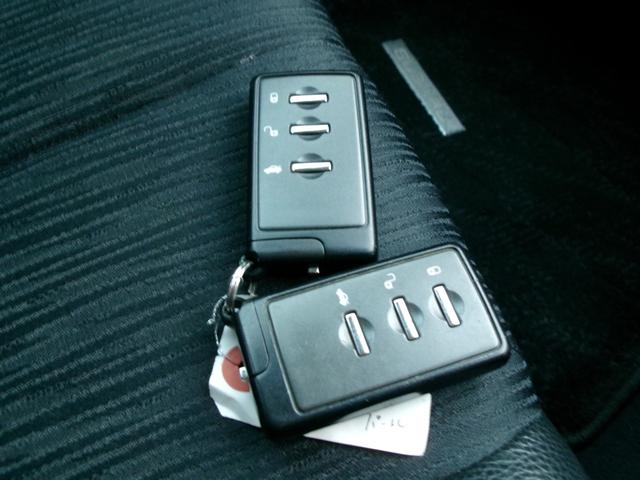 レガシィツーリングワゴン ２．５ＧＴ　Ｓパッケージ　６速ミッション　純正アルミホイール　社外ＨＤＤナビ　フルセグＴＶ　Ｂカメラ　ＨＩＤヘッドライト　スマートキー　プッシュスタート　タイミングベルト交換済み（10枚目）