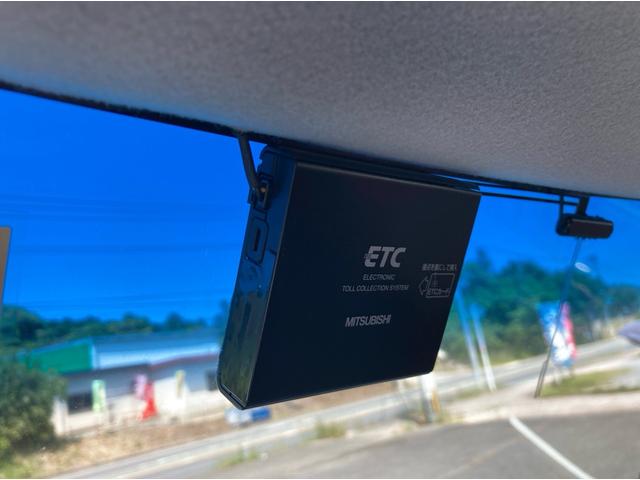 Ｇ・Ｌパッケージ　ナビ地デジＴＶ　ＥＴＣ　スマートキー　プッシュスタート　セキュリティー　ベンチシート　純正アルミホイール　片側パワースライドドア(31枚目)