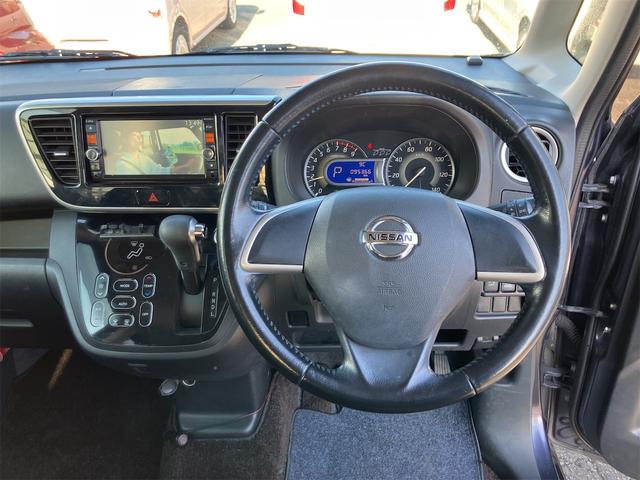 デイズルークス ハイウェイスター　Ｘ　ドライブレコーダー　全周囲カメラ　両側スライド・片側電動　ナビ　ＴＶ　ＨＩＤ　スマートキー　アイドリングストップ　電動格納ミラー　ベンチシート　ＣＶＴ　盗難防止システム　ＡＢＳ　ＣＤ　ＤＶＤ再生（2枚目）