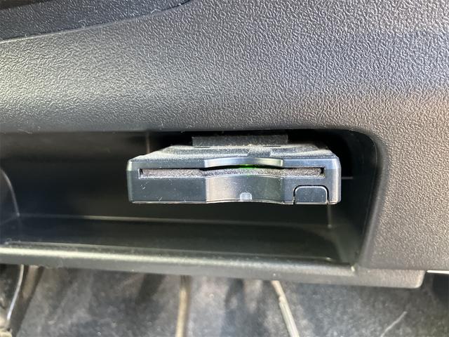 タント カスタムＸ　後期　ＥＴＣ　電動スライドドア　ＨＩＤ　スマートキー　アイドリングストップ　電動格納ミラー　ベンチシート　ＣＶＴ　盗難防止システム　ＡＢＳ　ＣＤ　ミュージックプレイヤー接続可　アルミホイール（4枚目）