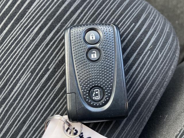 タント カスタムＸ　後期　ＥＴＣ　電動スライドドア　ＨＩＤ　スマートキー　アイドリングストップ　電動格納ミラー　ベンチシート　ＣＶＴ　盗難防止システム　ＡＢＳ　ＣＤ　ミュージックプレイヤー接続可　アルミホイール（6枚目）