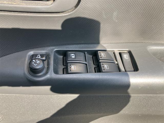 タント カスタムＸ　後期　ＥＴＣ　電動スライドドア　ＨＩＤ　スマートキー　アイドリングストップ　電動格納ミラー　ベンチシート　ＣＶＴ　盗難防止システム　ＡＢＳ　ＣＤ　ミュージックプレイヤー接続可　アルミホイール（8枚目）