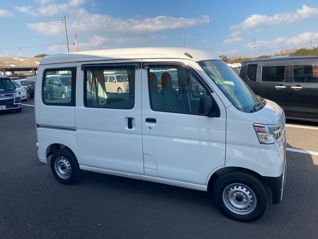 スペシャルSAIII 2WD AT車(3枚目)