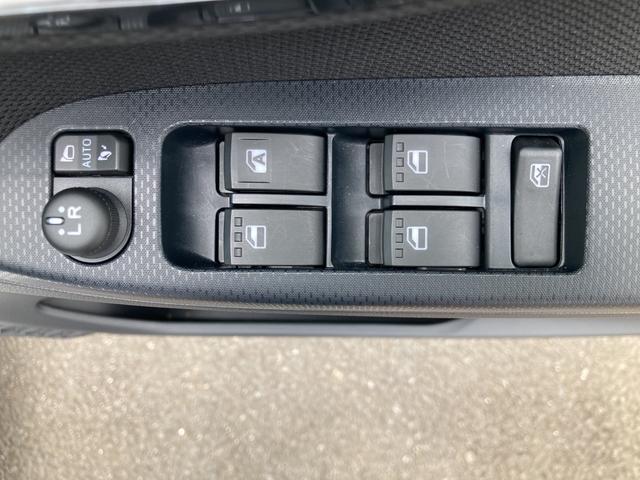 カスタム Xリミテッド2 SA3 パノラマモニター対応 運転席シートヒーター 純正14インチアルミホイール フォグランプ(38枚目)
