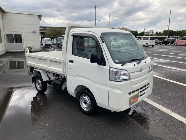 多目的ダンプ(PTO) SAIIIt 4WD 5速マニュアル車 純正ラジオ デフロック エアコン 荷台作業灯(5枚目)