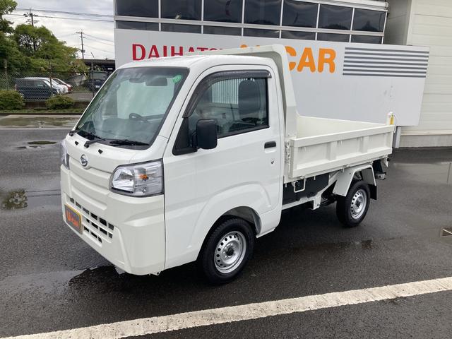 多目的ダンプ(PTO) SAIIIt 4WD 5速マニュアル車 純正ラジオ デフロック エアコン 荷台作業灯(6枚目)