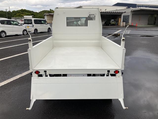 多目的ダンプ(PTO) SAIIIt 4WD 5速マニュアル車 純正ラジオ デフロック エアコン 荷台作業灯(18枚目)
