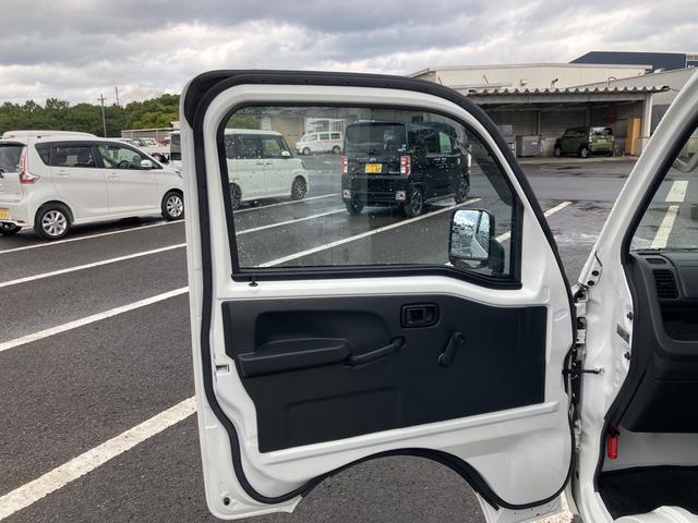 多目的ダンプ(PTO) SAIIIt 4WD 5速マニュアル車 純正ラジオ デフロック エアコン 荷台作業灯(24枚目)
