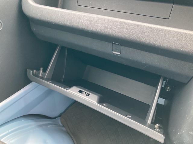 スタンダード 4WD 5速マニュアル車 エアコンパワステ付き 運転席助手席サンバイザー付き ヘッドライトレベリング機能 ワイドCDラジオチューナー付き(56枚目)