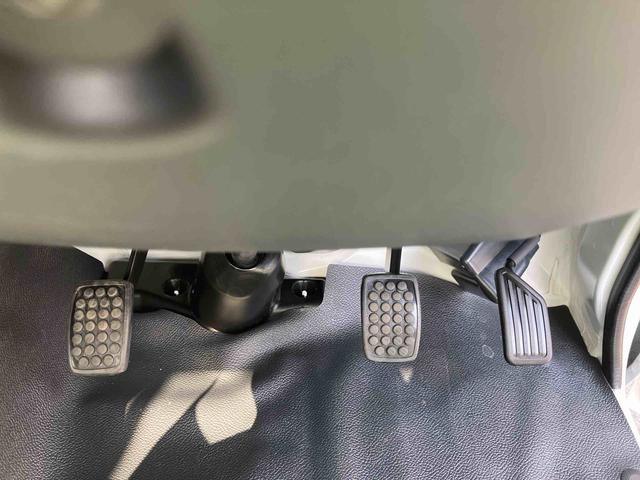 ハイゼットトラック ジャンボエクストラ　ワンオーナー　走行距離無制限１２ヶ月保証付き　ダブルエアバック　オートＬＥＤ　禁煙　衝突回避支援ブレーキ機能　キーフリーシステム　記録簿　スマートキー　エアバッグ　１オーナー　ＡＢＳ　アイドルＳ　セキュリティー（23枚目）