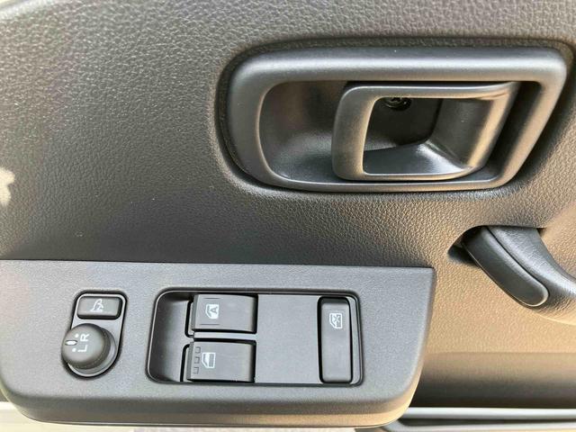 ハイゼットトラック ジャンボエクストラ　ワンオーナー　走行距離無制限１２ヶ月保証付き　ダブルエアバック　オートＬＥＤ　禁煙　衝突回避支援ブレーキ機能　キーフリーシステム　記録簿　スマートキー　エアバッグ　１オーナー　ＡＢＳ　アイドルＳ　セキュリティー（27枚目）