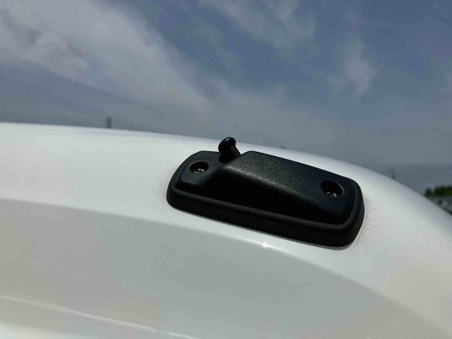ハイゼットカーゴ ＤＸ　ワンオーナー　走行距離無制限１２ヶ月保証付き　誤発進抑制装置　整備記録簿　セキュリティアラーム　Ａストップ　ワンオーナー車　両側スライド　キーレスキー　ＥＳＣ　レーンキープ　オートライト　Ｗエアバック　ＡＢＳ（39枚目）