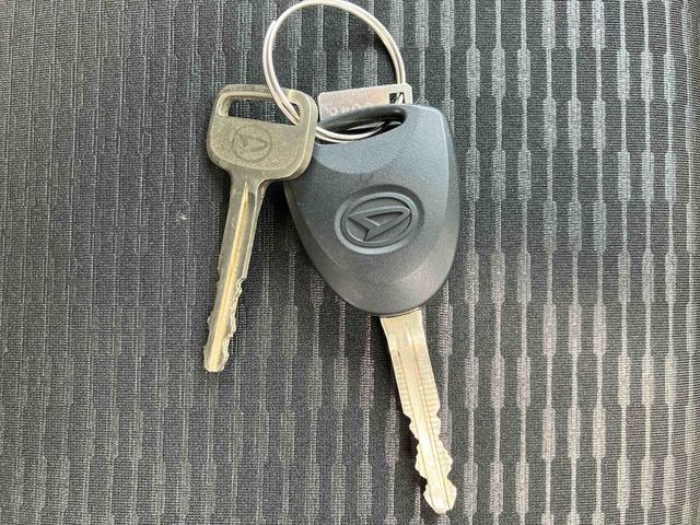 ハイゼットカーゴ ＤＸ　ワンオーナー　走行距離無制限１２ヶ月保証付き　誤発進抑制装置　整備記録簿　セキュリティアラーム　Ａストップ　ワンオーナー車　両側スライド　キーレスキー　ＥＳＣ　レーンキープ　オートライト　Ｗエアバック　ＡＢＳ（40枚目）