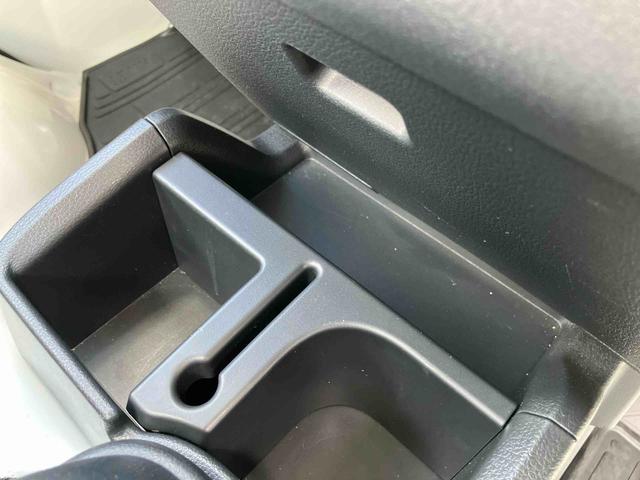 ハイゼットトラック スタンダード　ワンオーナー　走行距離無制限１２ヶ月保証付き　デュアルエアバック　アイドルストップ　禁煙車　ワンオーナ　マニュアルエアコン　横滑り防止装置　オートライト　パートタイム４ＷＤ　衝突軽減ブレーキ　シングルエアバック（16枚目）