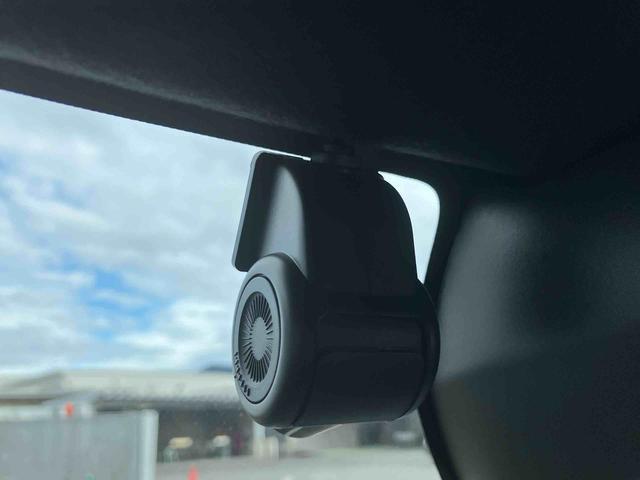 タント カスタムRSスタイルセレクション 走行距離無制限12ヶ月保証付き 両自動ドア Aライト アダプティブクルーズコントロール 前席シートヒーター USB バックモニター ドラレコ付き ナビ付 オートハイビーム スマートキー DVD ターボ(7枚目)