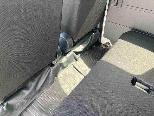 ハイゼットカーゴ ＤＸ　ワンオーナー　走行距離無制限１２ヶ月保証付き　禁煙　両側スライドドア　エコアイドル　ハイビームアシスト　ＥＳＣ　オートライト　記録簿　レーンアシスト　両席エアバッグ　ワンオーナー　ＡＢＳ　運転席エアバッグ　プリクラ（33枚目）