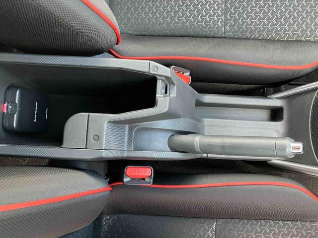 ロッキー Ｇ　走行距離無制限１２ヶ月保証付き　アイストップ　追従走行　車線逸脱警告　ブルートゥース　イモビ　ＵＳＢ　タ－ボ　整備記録簿　誤発進抑制機能　ＡＵＴＯライト　オートマチックハイビーム　シートヒーター付き（18枚目）