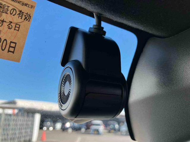 タント カスタムＸ　走行距離無制限１２ヶ月保証付き　衝突軽減ブレーキ　車線逸脱防止　Ｂｌｕｅｔｏｏｔｈオーディオ　アイドリングストップ機能　Ｂカメラ　禁煙　盗難警報装置　ＬＥＤ　ＥＴＣ　キーレスエントリー　オートＬＥＤ（7枚目）