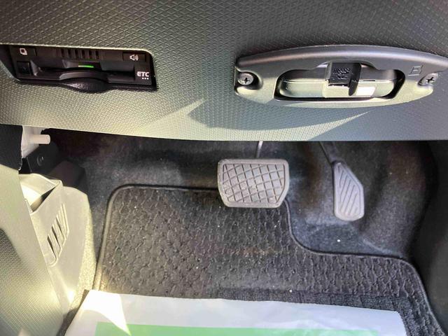 タント カスタムＸ　走行距離無制限１２ヶ月保証付き　衝突軽減ブレーキ　車線逸脱防止　Ｂｌｕｅｔｏｏｔｈオーディオ　アイドリングストップ機能　Ｂカメラ　禁煙　盗難警報装置　ＬＥＤ　ＥＴＣ　キーレスエントリー　オートＬＥＤ（28枚目）