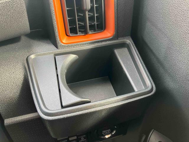 タント ファンクロスターボ　走行距離無制限１２ヶ月保証付き　ＬＥＤランプ　シートヒータ　衝突軽減ブレーキ　ＵＳＢ　Ｒカメラ　スマートキ　禁煙　ｉ－ｓｔｏｐ　車線逸脱警報　盗難警報装置　オートライト　アルミ　キーフリー　ターボ（30枚目）