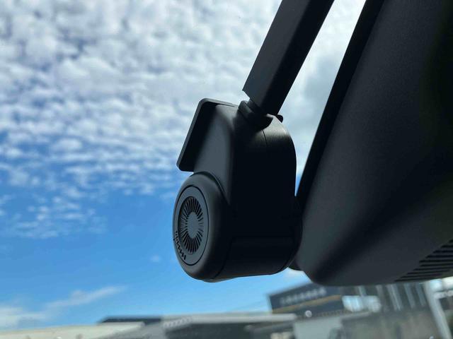 ミライース Ｘ　リミテッドＳＡＩＩＩ　走行距離無制限１２ヶ月保証付き　ナビゲーション搭載　ドライブレコーダー搭載　バックカメラ　アイドリングストップ車　コーナーセンサー　オートライト　オートハイビーム（7枚目）