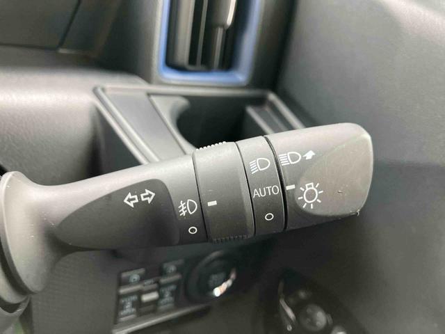 タント カスタムＸ　走行距離無制限１２ヶ月保証付き　衝突軽減ブレーキ　車線逸脱防止　Ｂｌｕｅｔｏｏｔｈオーディオ　アイドリングストップ機能　Ｂカメラ　ナビ　禁煙　盗難警報装置　ＬＥＤ　キーレスエントリー　オートＬＥＤ（23枚目）