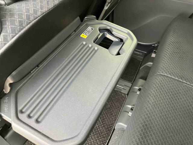 タント カスタムＸ　走行距離無制限１２ヶ月保証付き　衝突軽減ブレーキ　車線逸脱防止　Ｂｌｕｅｔｏｏｔｈオーディオ　アイドリングストップ機能　Ｂカメラ　ナビ　禁煙　盗難警報装置　ＬＥＤ　キーレスエントリー　オートＬＥＤ（40枚目）