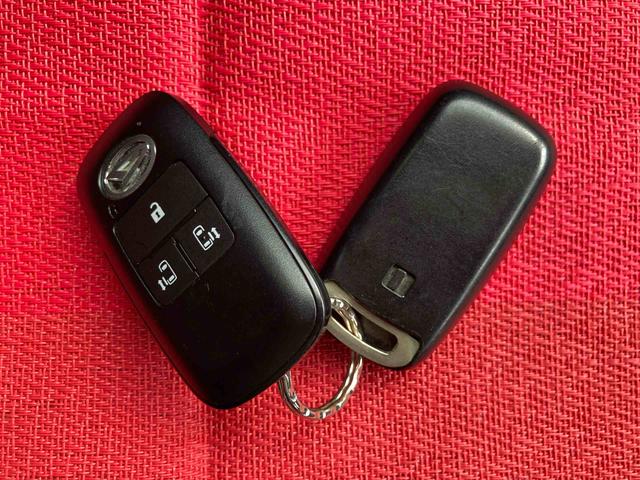 タント カスタムＸ　走行距離無制限１２ヶ月保証付き　衝突軽減ブレーキ　車線逸脱防止　Ｂｌｕｅｔｏｏｔｈオーディオ　アイドリングストップ機能　Ｂカメラ　ナビ　禁煙　盗難警報装置　ＬＥＤ　キーレスエントリー　オートＬＥＤ（46枚目）