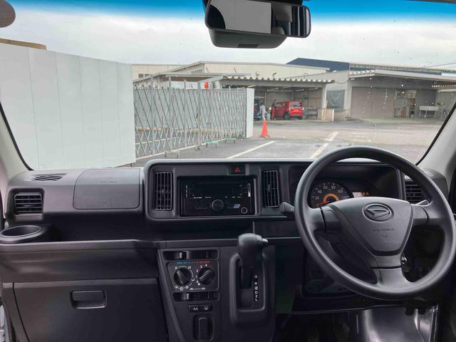 お問合せの際に、「車種」「年式」「色」「走行距離」をお伝え頂きますとスムーズにご案内ができます！