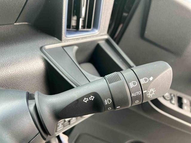 タント カスタムX ワンオーナー 走行距離無制限12ヶ月保証付き 衝突軽減ブレーキ 車線逸脱防止 Bluetoothオーディオ Bカメラ 盗難警報装置 LED ワンオーナー キーレスエントリー 前席シートヒーター オートLED USB(23枚目)