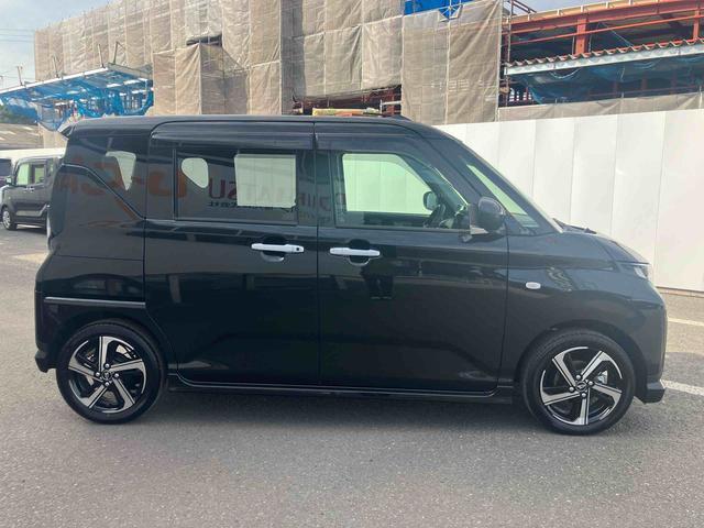 ムーヴ RS ワンオーナー 走行距離無制限12ヶ月保証付き ターボ 衝突被害軽減システム LEDヘッドランプ 両側パワースライドドア バックカメラ スマートキー アダプティブクルーズコントロール アルミホイール レーンアシスト(10枚目)