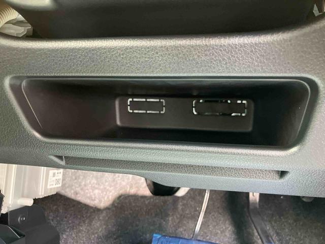 もちろん、メールでの「見積依頼」や「無料ダイヤル」でのお問合せも受付けております。