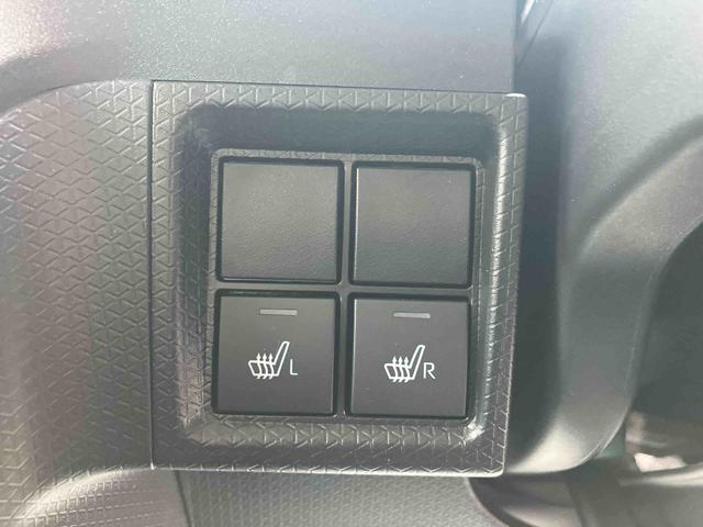 タント ファンクロス ワンオーナー 走行距離無制限12ヶ月保証付き 衝突軽減システム 両側オートドア シートヒータ 禁煙車 ワンオーナー オートLED レーンキープアシスト Bカメラ LEDヘットライト キーレスエントリー スマートキ-(17枚目)