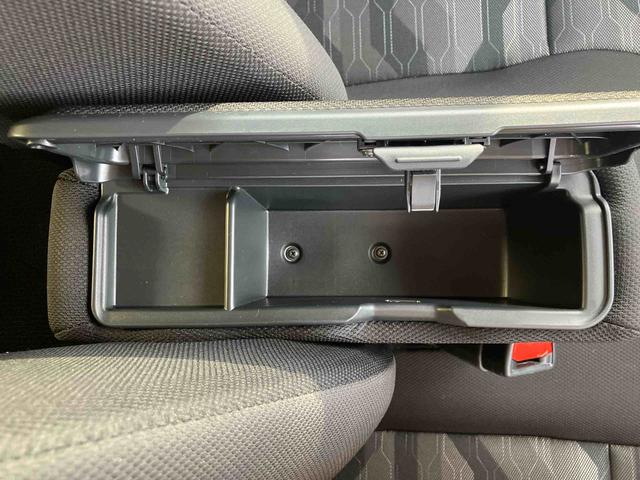 タント ファンクロス ワンオーナー 走行距離無制限12ヶ月保証付き 衝突軽減システム 両側オートドア シートヒータ 禁煙車 ワンオーナー オートLED レーンキープアシスト Bカメラ LEDヘットライト キーレスエントリー スマートキ-(34枚目)