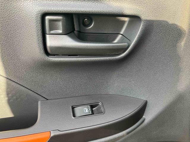 タント ファンクロス ワンオーナー 走行距離無制限12ヶ月保証付き 衝突軽減システム 両側オートドア シートヒータ 禁煙車 ワンオーナー オートLED レーンキープアシスト Bカメラ LEDヘットライト キーレスエントリー スマートキ-(37枚目)