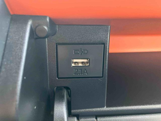 タント ファンクロスターボ　ワンオーナー　走行距離無制限１２ヶ月保証付き　ＬＥＤランプ　シートヒータ　衝突軽減ブレーキ　Ｒカメラ　スマートキ　禁煙　ｉ－ｓｔｏｐ　車線逸脱警報　１オーナー　盗難警報装置　オートライト　アルミ　キーフリー　ターボ（30枚目）