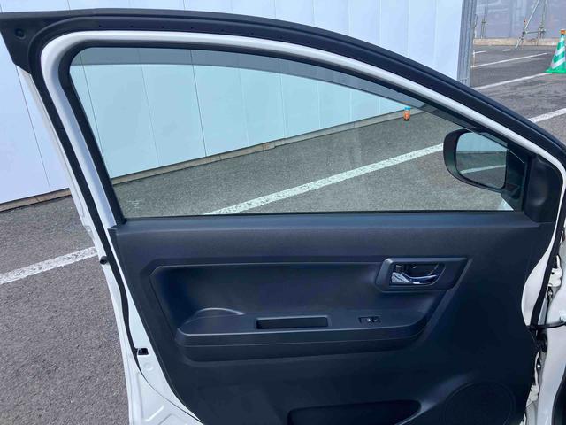 ミライース X SAIII ワンオーナー 走行距離無制限12ヶ月保証付き 盗難防止アラーム 衝突回避支援ブレーキ機能 レーンキープアシスト 運転席助手席エアバック Bカメ 横滑防止 点検記録簿付 1オーナー オートハイビーム キーレスキー(28枚目)