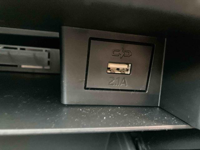 タフト G ワンオーナー 走行距離無制限12ヶ月保証付き 被害軽減ブレーキ シートH リアカメラ スマートキー&プッシュスタート 車線逸脱防止 点検記録簿 1オーナー 盗難防止システム オートマチックハイビーム ガラスルーフ(27枚目)