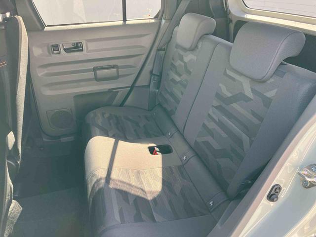 タフト G ワンオーナー 走行距離無制限12ヶ月保証付き 被害軽減ブレーキ シートH リアカメラ スマートキー&プッシュスタート 車線逸脱防止 点検記録簿 1オーナー 盗難防止システム オートマチックハイビーム ガラスルーフ(35枚目)