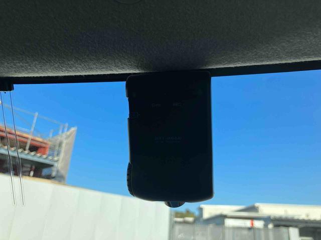 タント Ｘ　走行距離無制限１２ヶ月保証付き　ブルートゥースオーディオ　運転席助手席エアバック　禁煙　Ｓキー　アイドルストップ　ナビ付き　イモビライザー　ドラレコ　両側スライド片側電動ドア　点検記録簿　ＤＶＤ再生（7枚目）