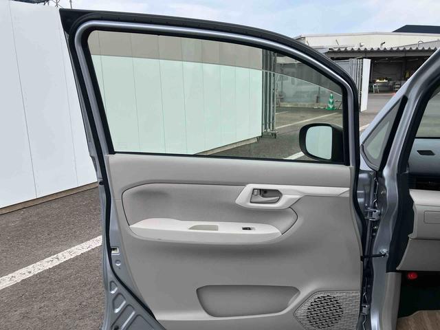 ムーヴ L SAIII 走行距離無制限12ヶ月保証付き bluetooth USB入力 AUTOライト カーナビ 車線逸脱 VSC i-STOP 盗難防止 キーレスエントリーシステム Wエアバッグ メンテナンスノート ETC(29枚目)