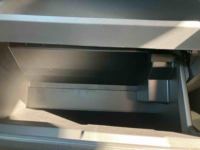 タント ファンクロス ワンオーナー 走行距離無制限12ヶ月保証付き 衝突軽減システム 両側オートドア シートヒータ 禁煙車 ワンオーナー オートLED レーンキープアシスト Bカメラ LEDヘットライト キーレスエントリー スマートキ-(28枚目)