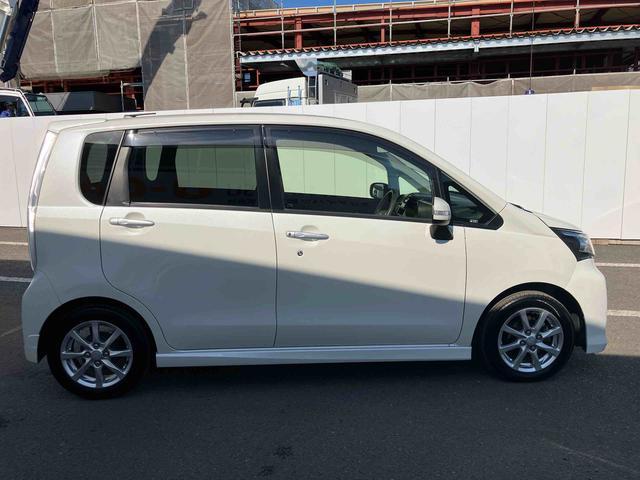 ムーヴ カスタム　Ｘ　ＳＡ　走行距離無制限１２ヶ月保証付き　ＥＣＯアイドル　スマキ－　ＡＷ　運転席エアバック　点検記録簿　盗難防止　横滑り防止　助手席エアバック　禁煙車両　キーレス　ＡＵＴＯライト　ＡＢＳ　衝突回避システム（9枚目）